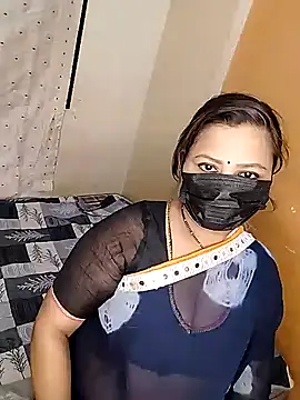 Snapshot of Hoty_bhabii chatting on 03/28/26, 07:24 Hoty bhabii online show from 03/28/26, 07:24