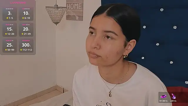 Morgansmithx online show from 04/12/26, 03:39