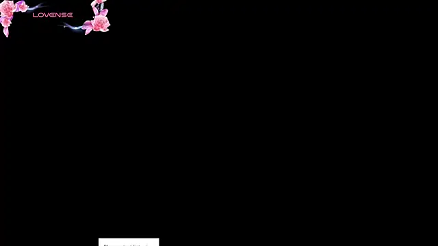 Snapshot of MoollyLove chatting on 05/05/26, 12:46 MoollyLove online show from 05/05/26, 12:46