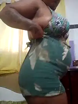 kimberlly25 online show from 03/31/26, 04:29