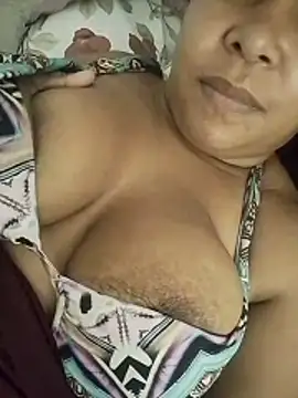 kimberlly25 online show from 04/02/26, 11:41