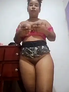 kimberlly25 online show from 04/10/26, 03:01