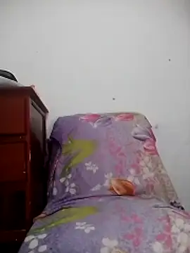 kimberlly25 online show from 04/24/26, 01:35