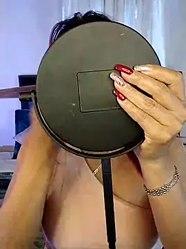 Snapshot of tatianabelli chatting on 04/23/26, 05:48 tatianabelli online show from 04/23/26, 05:48