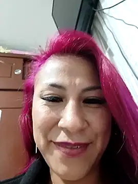 Snapshot of tatianabelli chatting on 05/16/26, 02:19 tatianabelli online show from 05/16/26, 02:19