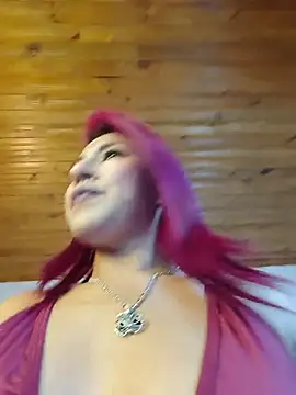 Snapshot of tatianabelli chatting on 06/21/26, 12:13 tatianabelli online show from 06/21/26, 12:13