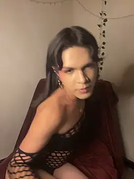 Snapshot of _Isa2222_ chatting on 03/27/26, 01:00 Isa2222 online show from 03/27/26, 01:00