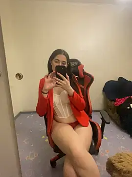 Snapshot of MissBrunetteG chatting on 03/26/26, 08:25 MissBrunetteG online show from 03/26/26, 08:25