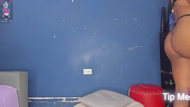 Latin Hard Couple online show from 05/02/26, 11:54