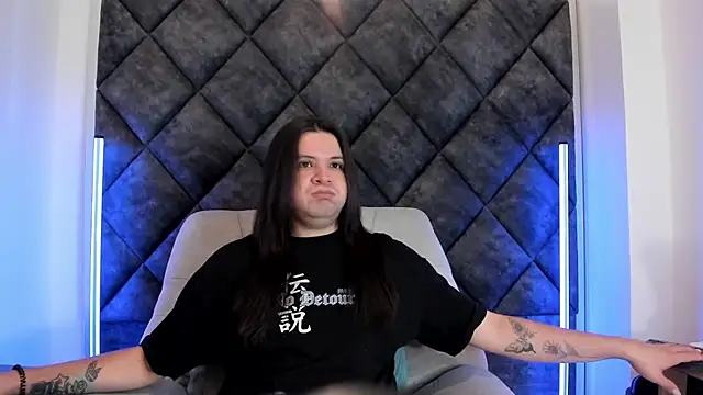 MatthewDavis  online show from 04/18/26, 11:36