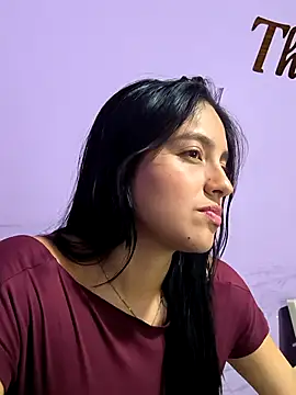 SophiaCastro09  online show from 04/11/26, 12:26