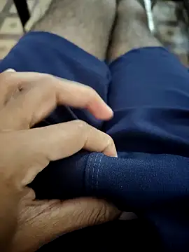 Snapshot of junedkhan99 chatting on 04/06/26, 03:26 junedkhan99 online show from 04/06/26, 03:26