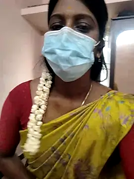Snapshot of Tamil_Hot_Thara chatting on 04/24/26, 12:29 Tamil Hot Thara online show from 04/24/26, 12:29