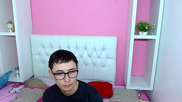 23alana online show from 05/20/26, 03:02