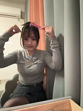 Yang 218 online show from 04/17/26, 07:33