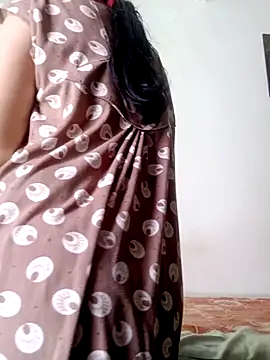 Sexyy Bhabhi 143 online show from 05/08/26, 07:14