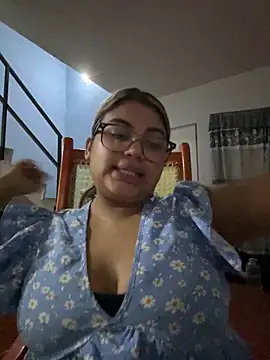 C1N09 online show from 05/14/26, 04:41