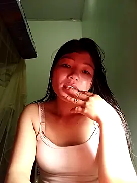 -Quyny- online show from 04/02/26, 12:36