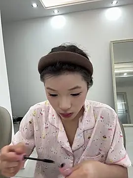Meow 827 online show from 05/08/26, 07:57