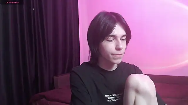 Snapshot of mason_silver chatting on 05/21/26, 09:27 mason silver online show from 05/21/26, 09:27