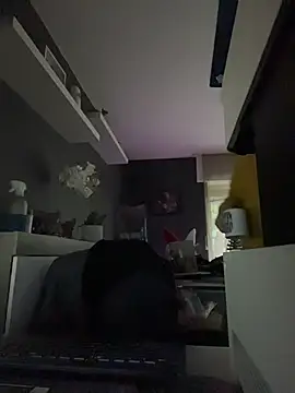 Snapshot of Neo60682 chatting on 03/29/26, 05:02 Neo60682 online show from 03/29/26, 05:02