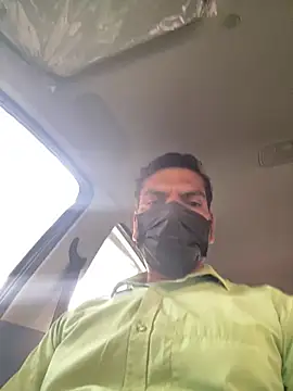 9inchesHire online show from 04/25/26, 02:58