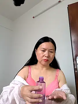 Snapshot of muaasoo chatting on 04/18/26, 02:59 muaasoo online show from 04/18/26, 02:59