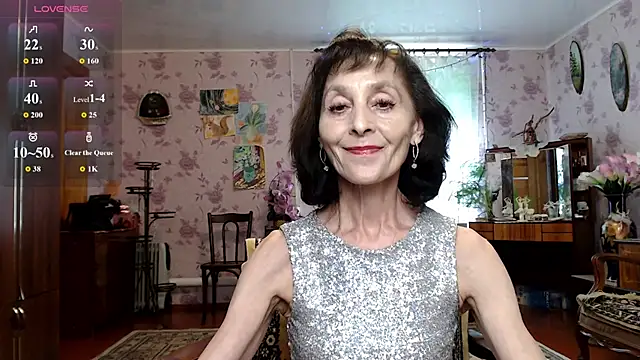 Snapshot of Shooting-Star- chatting on 05/09/26, 10:53 Shooting-Star- online show from 05/09/26, 10:53