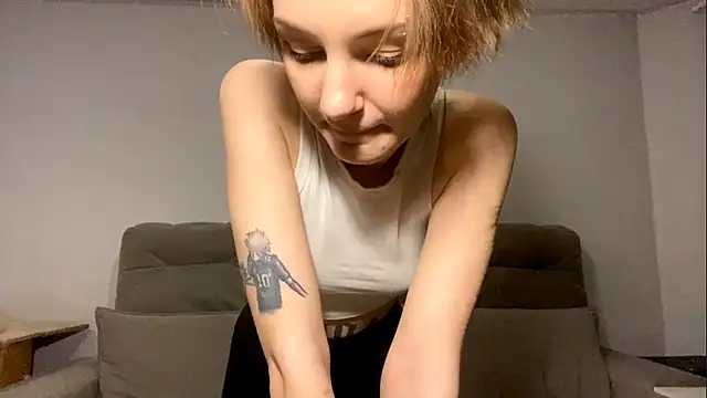 Snapshot of SleepySonya1 chatting on 04/03/26, 02:37 SleepySonya1 online show from 04/03/26, 02:37