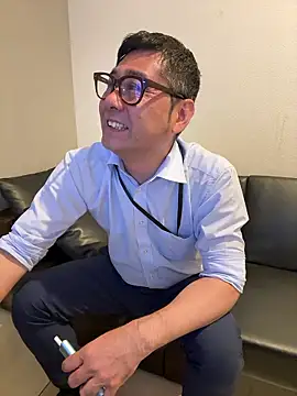 Snapshot of RYUICHI_1919 chatting on 06/17/26, 10:28 RYUICHI 1919 online show from 06/17/26, 10:28