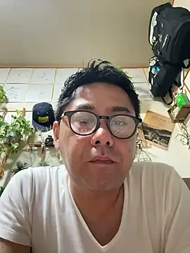 Snapshot of RYUICHI_1919 chatting on 06/24/26, 02:16 RYUICHI 1919 online show from 06/24/26, 02:16