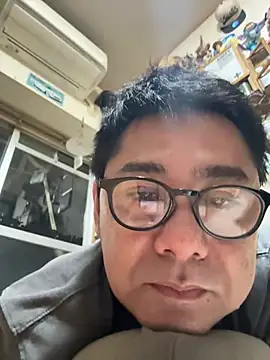 Snapshot of RYUICHI_1919 chatting on 06/27/26, 12:33 RYUICHI 1919 online show from 06/27/26, 12:33