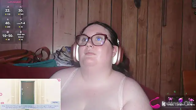 chubbydevil22 online show from 04/14/26, 11:00