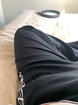 ndaloyakhe online show from 04/05/26, 12:02