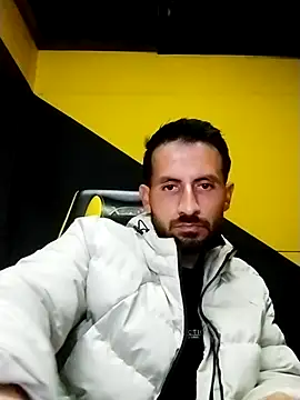 Snapshot of hornyturkishboy1994 chatting on 04/28/26, 07:19 hornyturkishboy1994 online show from 04/28/26, 07:19