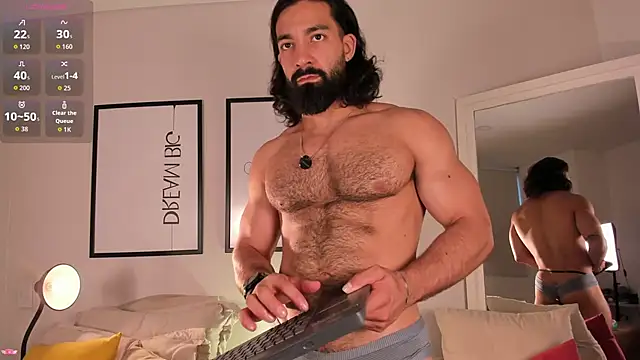 Max strong01 online show from 05/14/26, 11:00