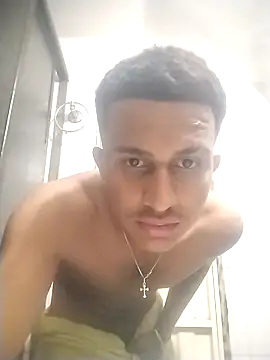 Snapshot of ianruiz02 chatting on 03/29/26, 04:34 ianruiz02 online show from 03/29/26, 04:34