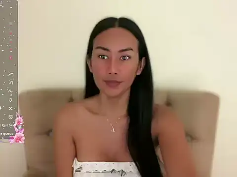 Snapshot of SweetSugar_xx chatting on 05/02/26, 11:32 SweetSugar xx online show from 05/02/26, 11:32