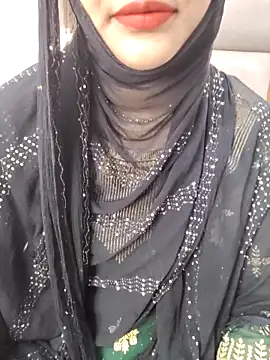 Snapshot of Miss_Noor__ chatting on 04/02/26, 09:51 Miss Noor online show from 04/02/26, 09:51
