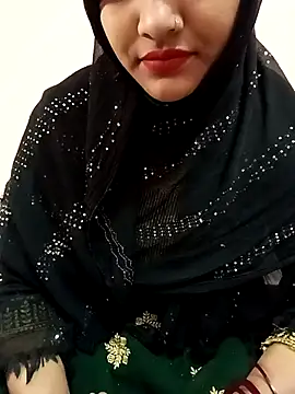 Snapshot of Miss_Noor__ chatting on 04/05/26, 05:48 Miss Noor online show from 04/05/26, 05:48