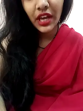Snapshot of Miss_Noor__ chatting on 04/07/26, 09:21 Miss Noor online show from 04/07/26, 09:21