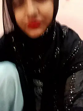 Snapshot of Miss_Noor__ chatting on 04/22/26, 07:00 Miss Noor online show from 04/22/26, 07:00
