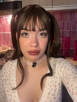 slyveon online show from 04/04/26, 07:28