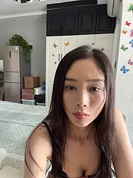 Snapshot of yuanpu0925 chatting on 05/21/26, 01:56 yuanpu0925 online show from 05/21/26, 01:56