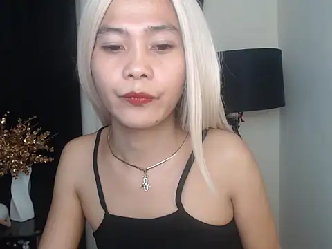 Snapshot of VeronicaFoxxxx chatting on 03/29/26, 01:33 VeronicaFoxxxx online show from 03/29/26, 01:33