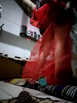 VarsetilJuli online show from 04/19/26, 03:55