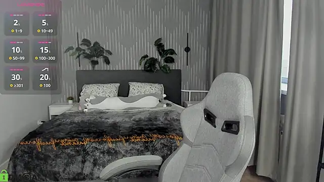 Luna Host online show from 05/21/26, 12:28