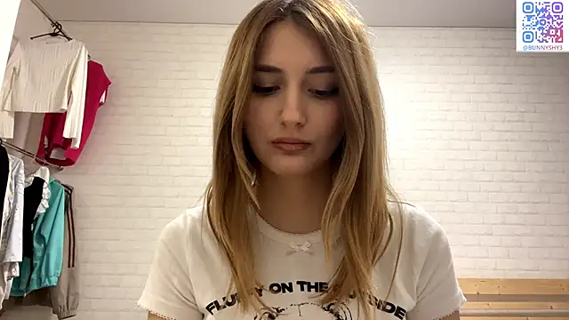 CassiPlacido online show from 05/11/26, 04:59