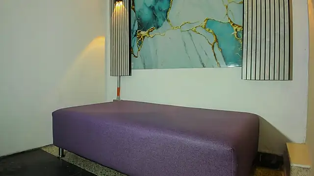 MILLER SANZ online show from 04/06/26, 01:01