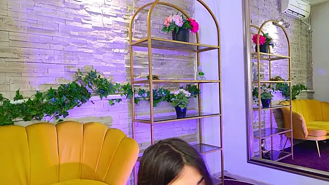 JeniferRosee online show from 06/14/26, 07:38